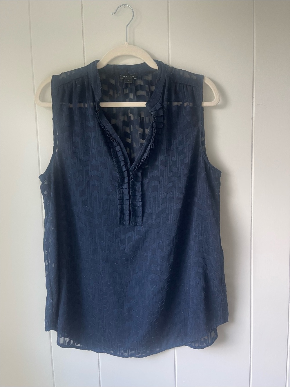 Ann Taylor Navy Sleeveless Ruffle Trim V-Neck Camisole